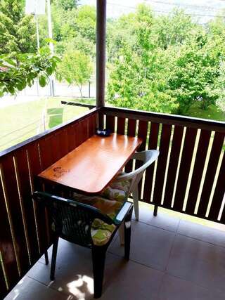 Апартаменты Apartments Gruda Цетине Апартаменты с видом на сад-37